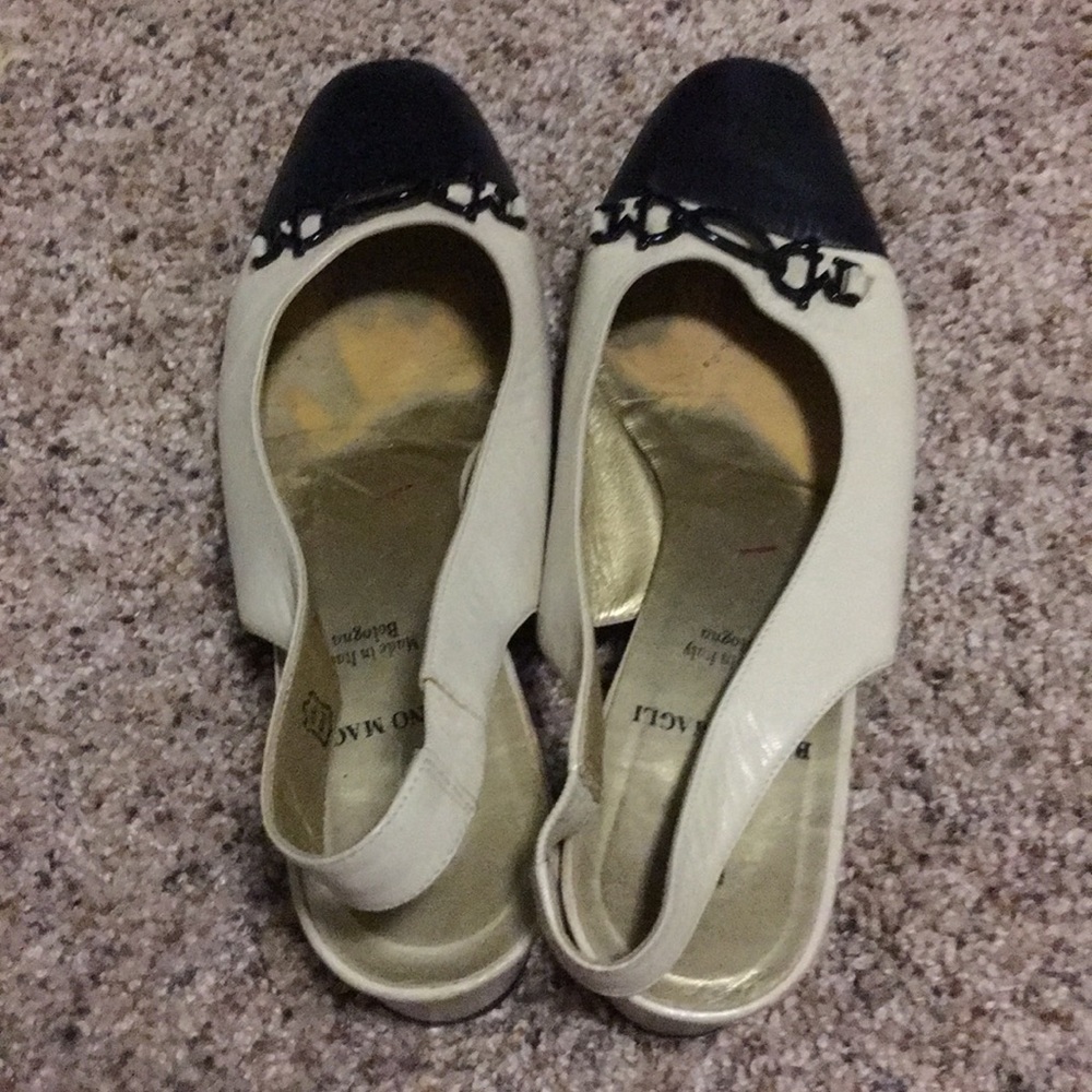 Bruno Magli Slingback